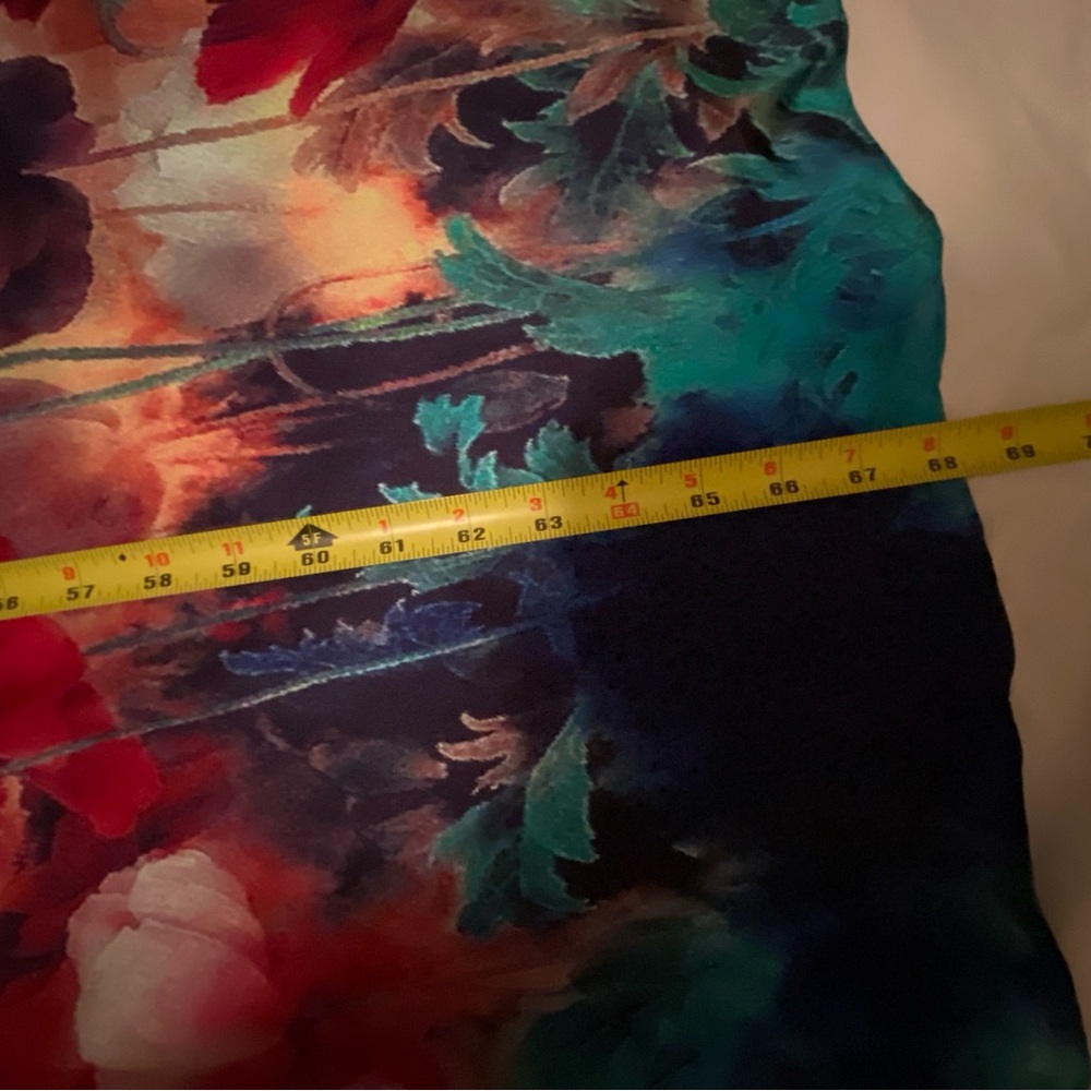 New Handmade 100% Silk Vibrant Floral Scarf Wrap - Picture 8 of 10
